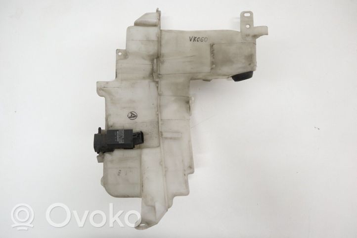 Toyota Supra A80 Zbiornik płynu do spryskiwaczy szyby przedniej / czołowej 060351742