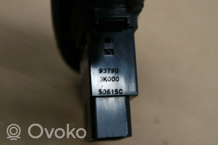 Hyundai Sonata Hazard light switch 937903K000