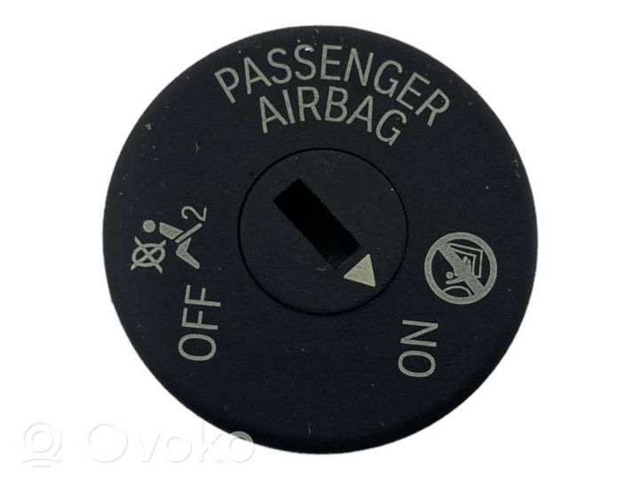 BMW M4 F82 F83 Interruttore airbag passeggero on/off 9326501