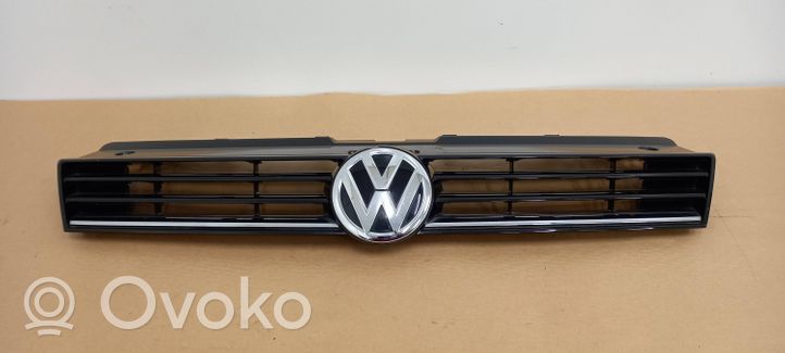 Volkswagen Polo V 6R Grotelės priekinės 6C0853651