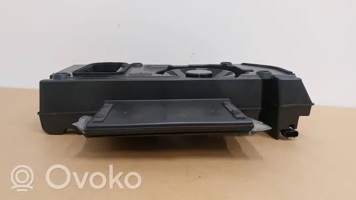 Land Rover Range Rover L405 Subwoofer-bassokaiutin CPLA18808CA