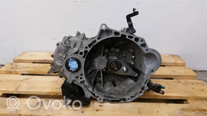 Hyundai Tucson TL Mechaninė 6 pavarų dėžė 4311526201