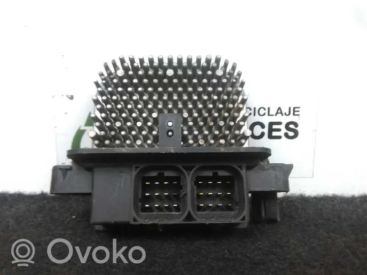 Toyota Land Cruiser (J150) Blocco chiusura del portellone 6911060232