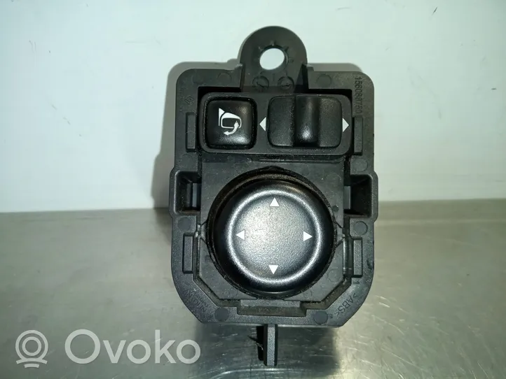 Renault Kadjar Bouton de commutateur rétroviseur latéral 255707377R