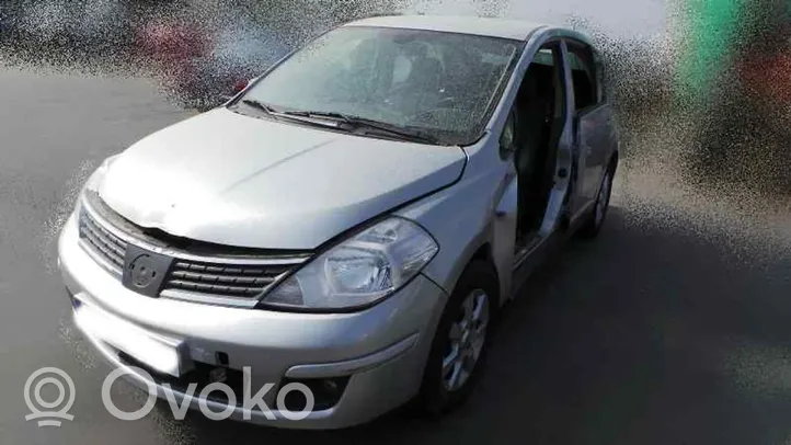 Nissan Tiida C11 Priekšējā pusass 