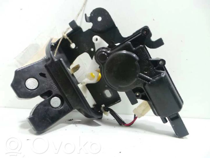 B6724 Mazda 3 I Tailgate lock latch, 37.90 € RRR