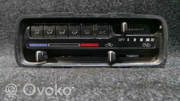 Suzuki Grand Vitara I Ilmastoinnin ohjainlaite/moduuli 7451063G64G