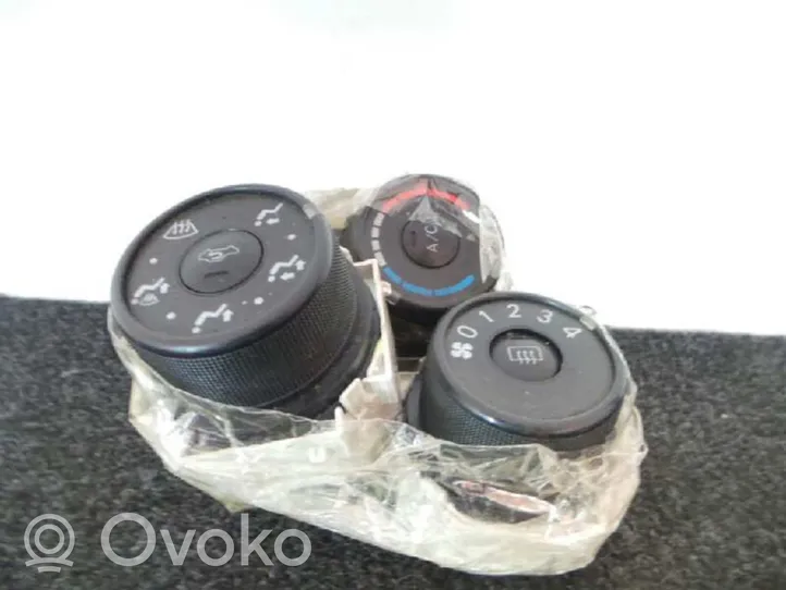 Toyota RAV 4 (XA30) Moduł / Sterownik klimatyzacji 758818