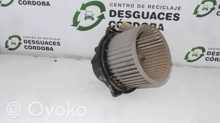 Suzuki Jimny Lämmittimen puhallin 1940001092