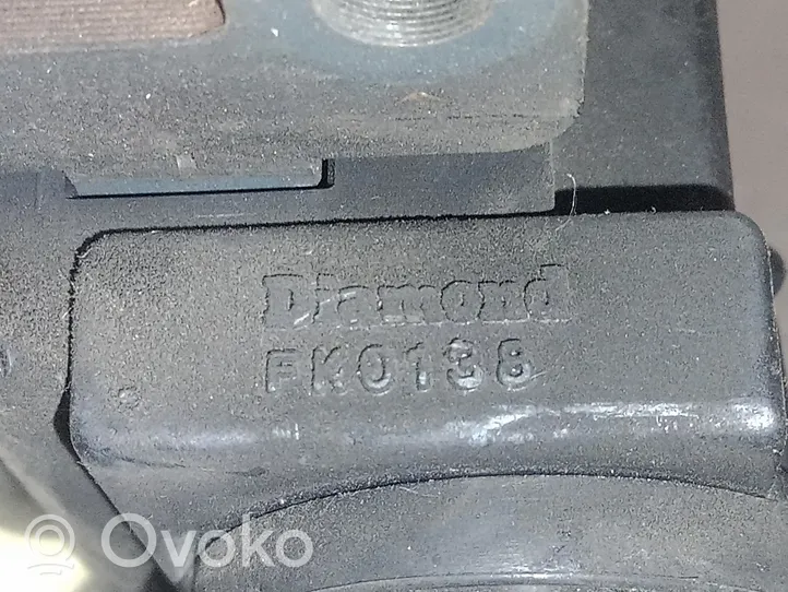 Mitsubishi Montero Cewka zapłonowa wysokiego napięcia FK0138