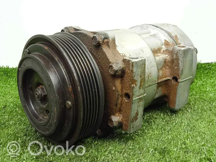 Renault Laguna I Compressore aria condizionata (A/C) (pompa) SD7H158074