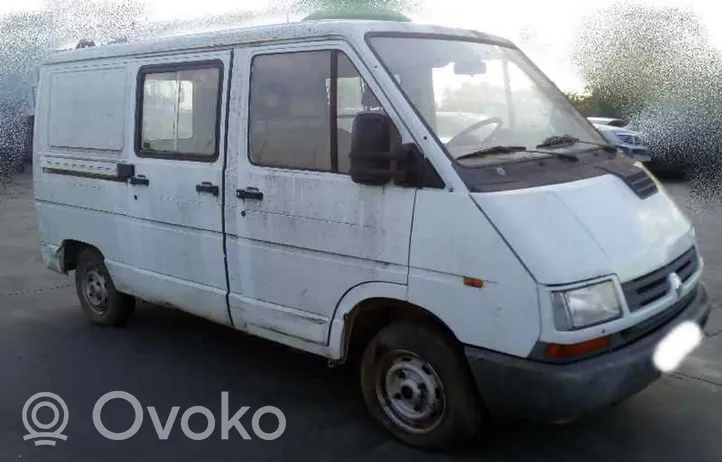 Renault Trafic I Skriemulys alkūninio veleno 7700115309