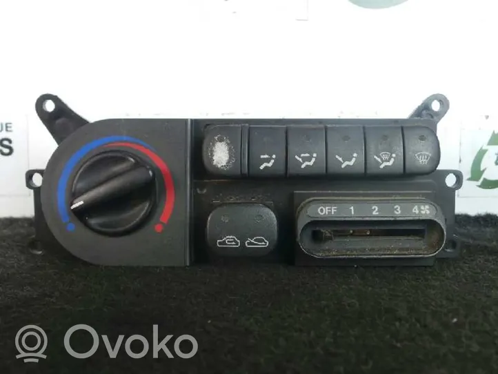 Hyundai H-100 Air conditioner control unit module 