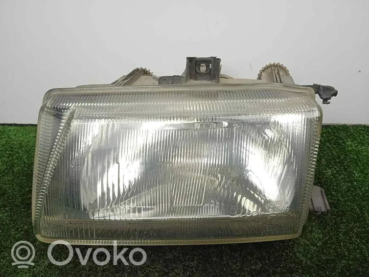 Seat Cordoba (6K) Lampa przednia 