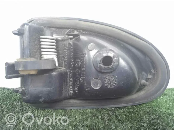 Iveco Daily 45 - 49.10 Maniglia interna per portiera anteriore 7700830079