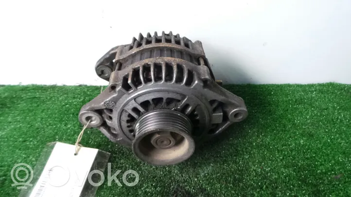 Nissan Almera Tino Generatore/alternatore 