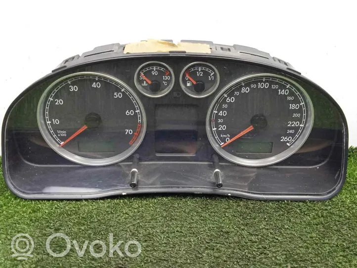 Volkswagen Passat Alltrack Compteur de vitesse tableau de bord 