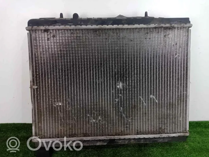 Peugeot 406 Radiateur de refroidissement 