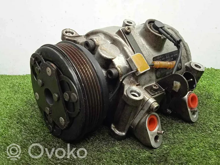 BMW 3 E30 Compressore aria condizionata (A/C) (pompa) 8390645