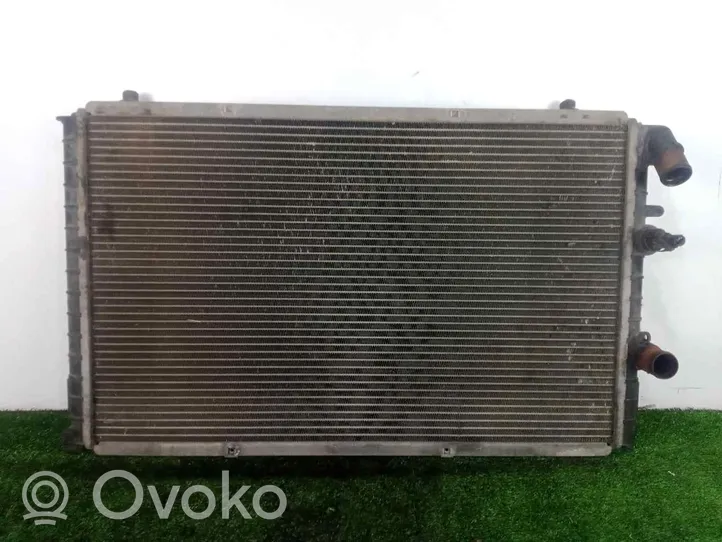 Renault Trafic I Radiateur de refroidissement 