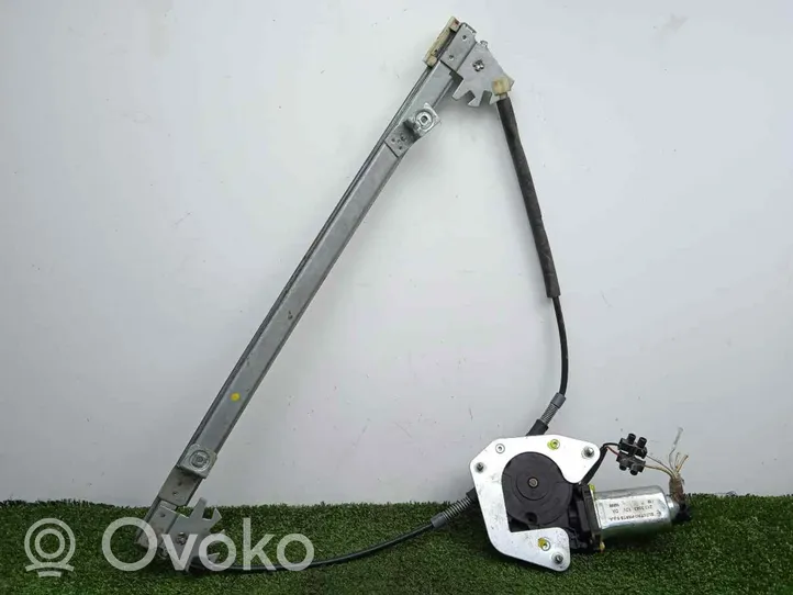 Renault Megane I Front door manual window regulator 2133343