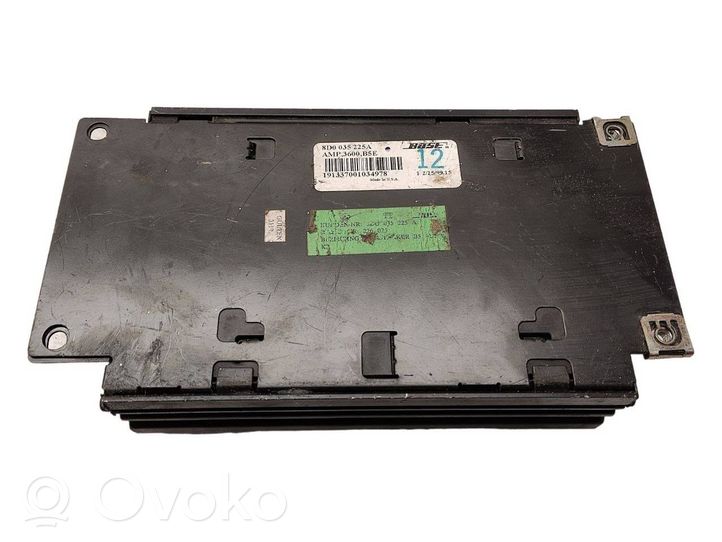 Audi A4 S4 B5 8D Amplificateur de son 8D0035225A