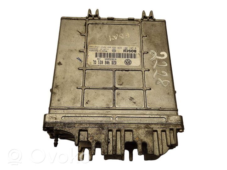 Volkswagen PASSAT B5 Calculateur moteur ECU 028906021GL