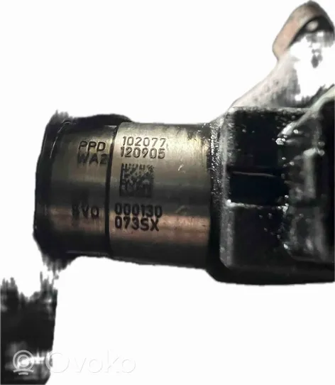 Volkswagen PASSAT B6 Injecteur de carburant 