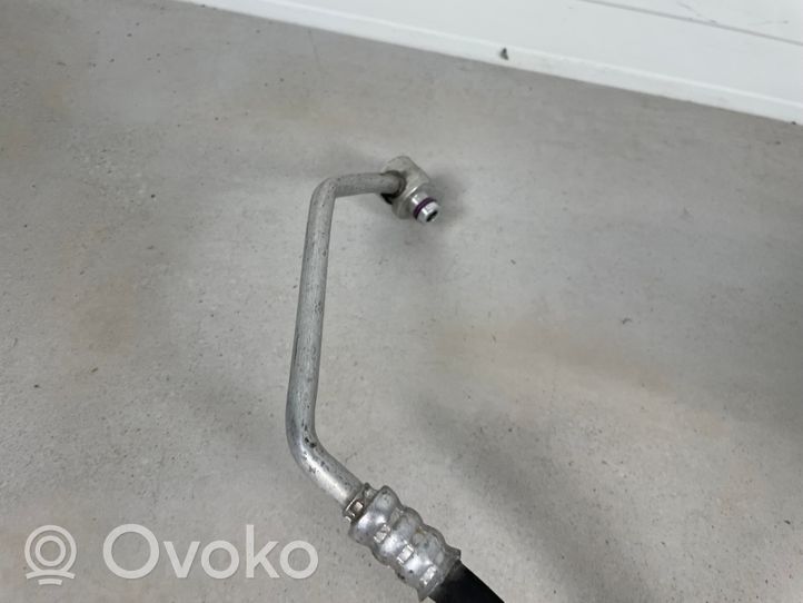 Volkswagen Jetta VI Air conditioning (A/C) pipe/hose 5C0820741A