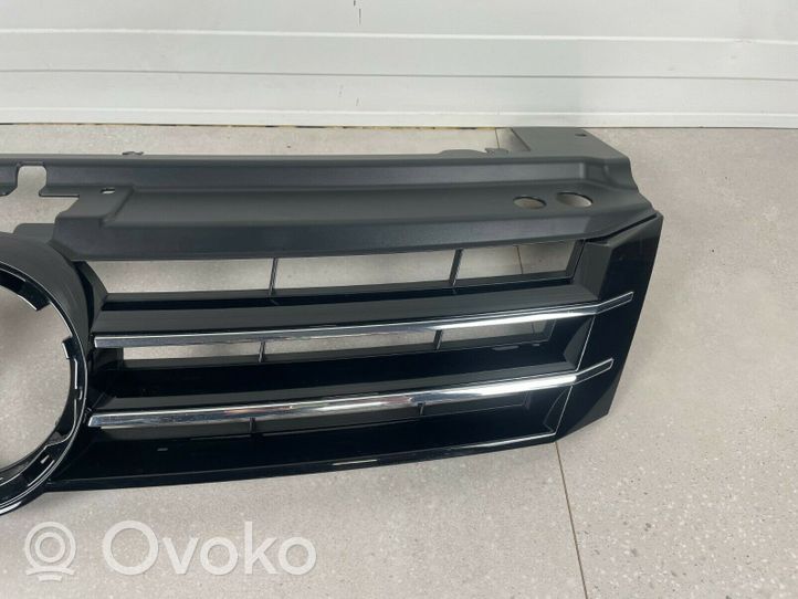 Volkswagen Sharan Front grill 7N0853653B