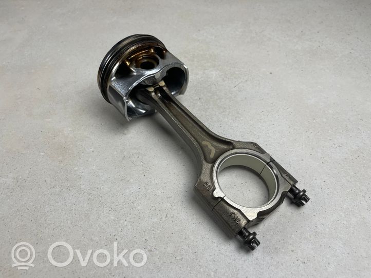 Volkswagen Golf VII Piston avec bielle 06H198401