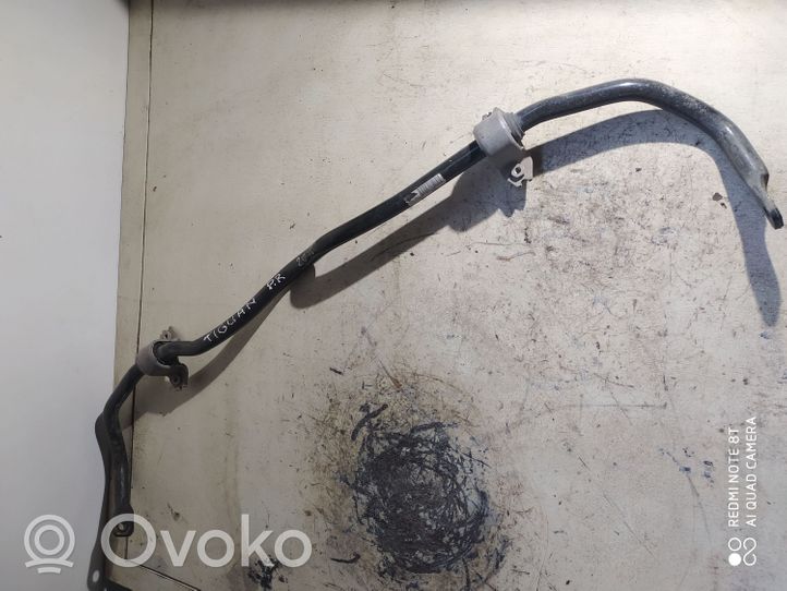 Volkswagen Tiguan Stabilizator przedni / drążek 3C0411303T