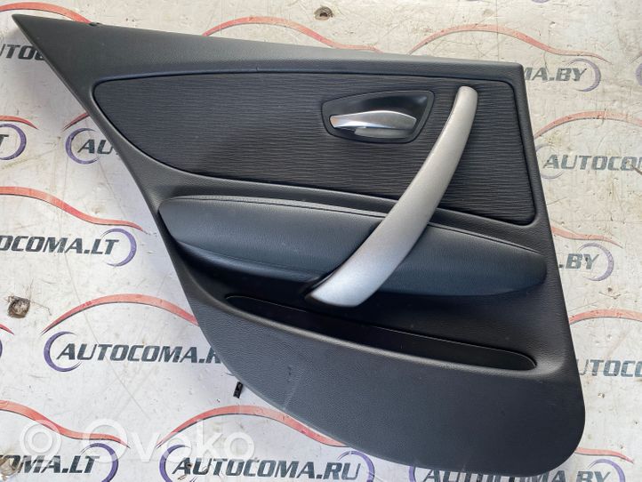 BMW 1 E81 E87 Rivestimento del pannello della portiera posteriore 6975310