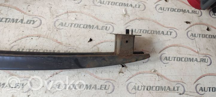 Volkswagen PASSAT B7 Traversa del paraurti posteriore 3C0807311