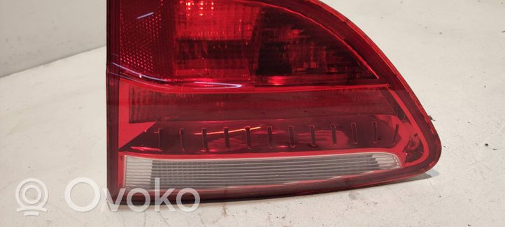 Seat Exeo (3R) Lampy tylnej klapy bagażnika 3R9945094