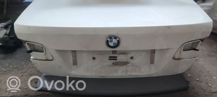 BMW 3 E92 E93 Tylna klapa bagażnika 