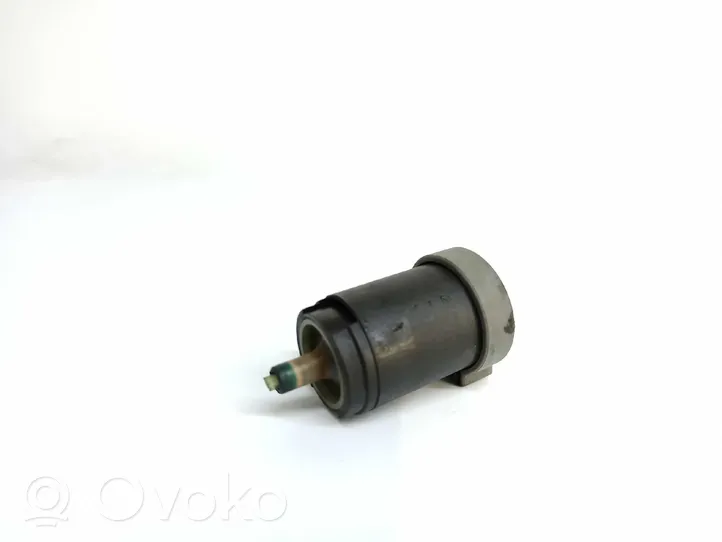 Volvo 480 Windscreen/windshield washer pump 