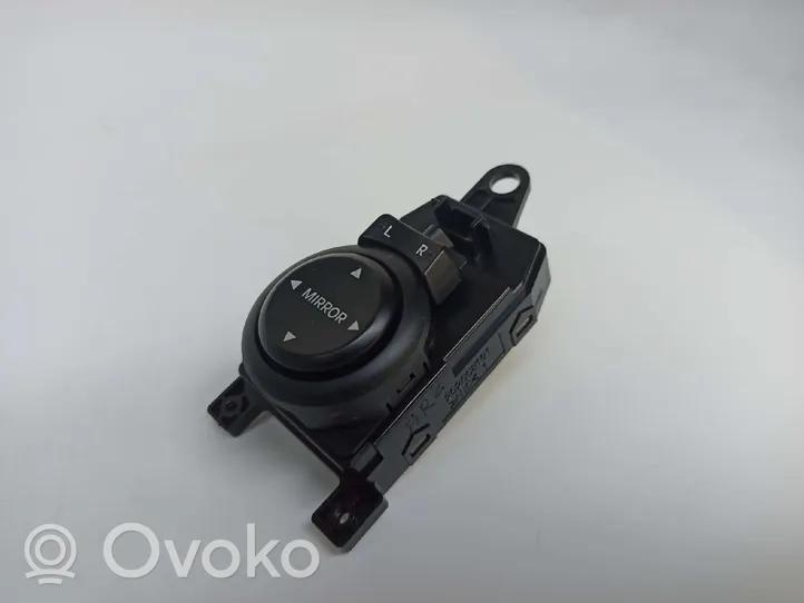 Hyundai i20 (GB IB) Interruptor del espejo lateral 935301J000