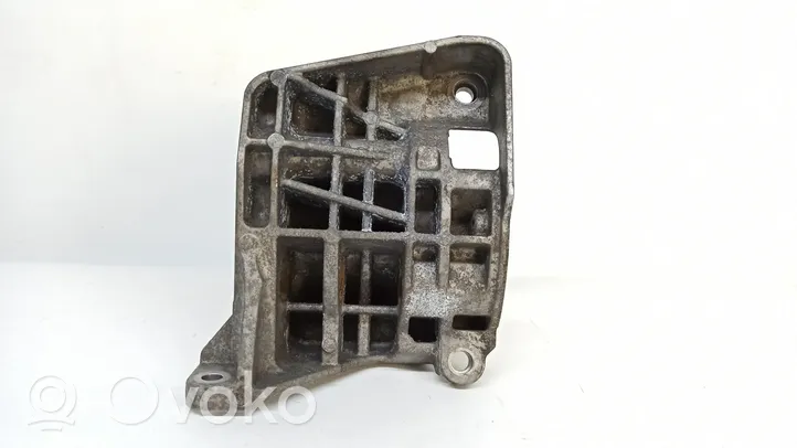 BMW X5 E70 Supporto di montaggio della pompa del servosterzo 7799862