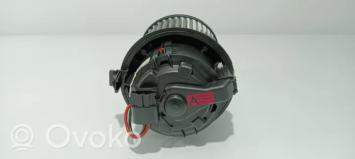 Peugeot 208 Heater fan/blower 