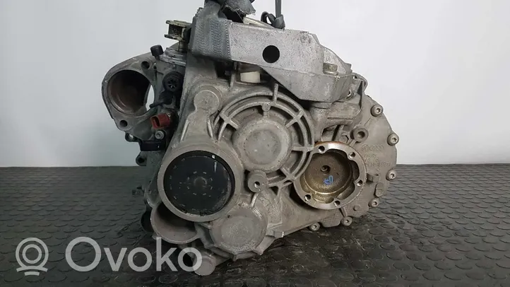 Volkswagen PASSAT B7 Manual 5 speed gearbox 02Q300049D