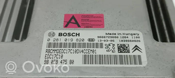 Peugeot 208 Motorsteuergerät ECU 0281019820