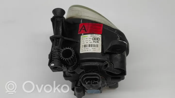 Audi A1 Światło przeciwmgłowe przednie 8T0941699E