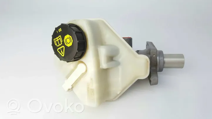 Land Rover Freelander 2 - LR2 Master brake cylinder 03350885571