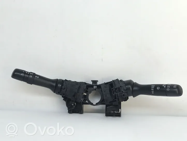 Toyota Aygo AB10 Включатель фонарей 846520H010