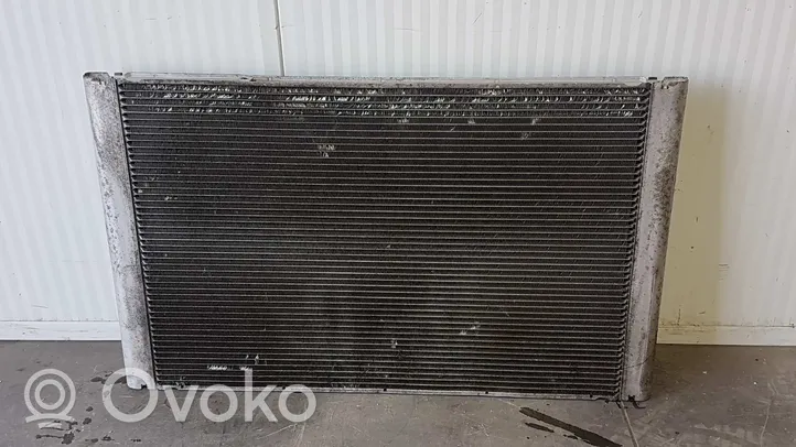 Audi A8 S8 D3 4E Radiateur de refroidissement A2732004