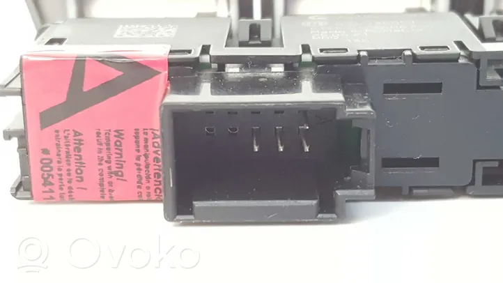 Skoda Fabia Mk3 (NJ) Przycisk / Przełącznik zawieszenia 6V1927238DWHS