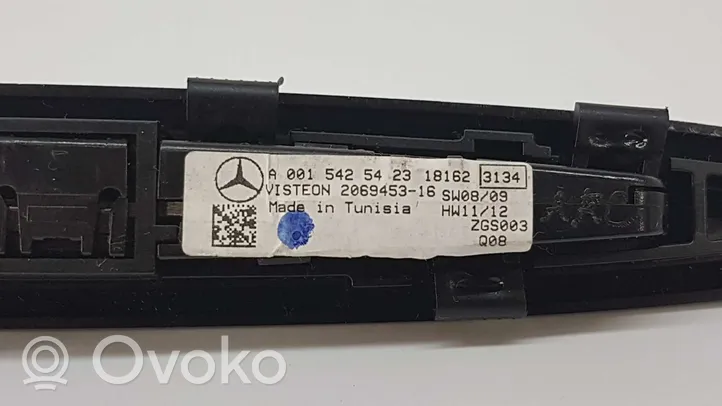 Mercedes-Benz GLC C253 Pysäköintitutkan anturi (PDC) 