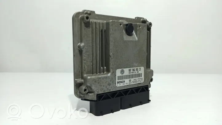 Volkswagen Touran I Unité de commande, module ECU de moteur 0261S02054