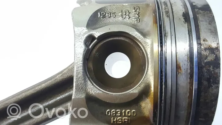 Audi A8 S8 D3 4E Piston 057198401F